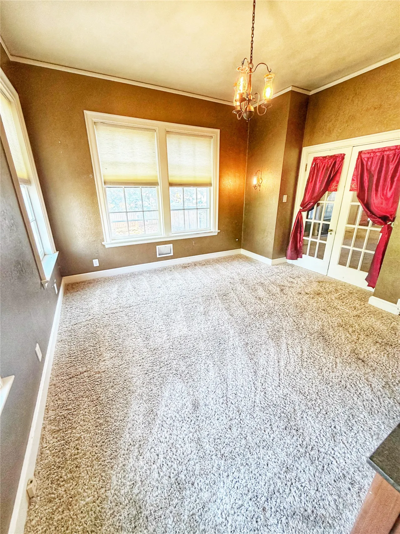 Photo 21 — 420 E 10th, Holdenville, OK 74848