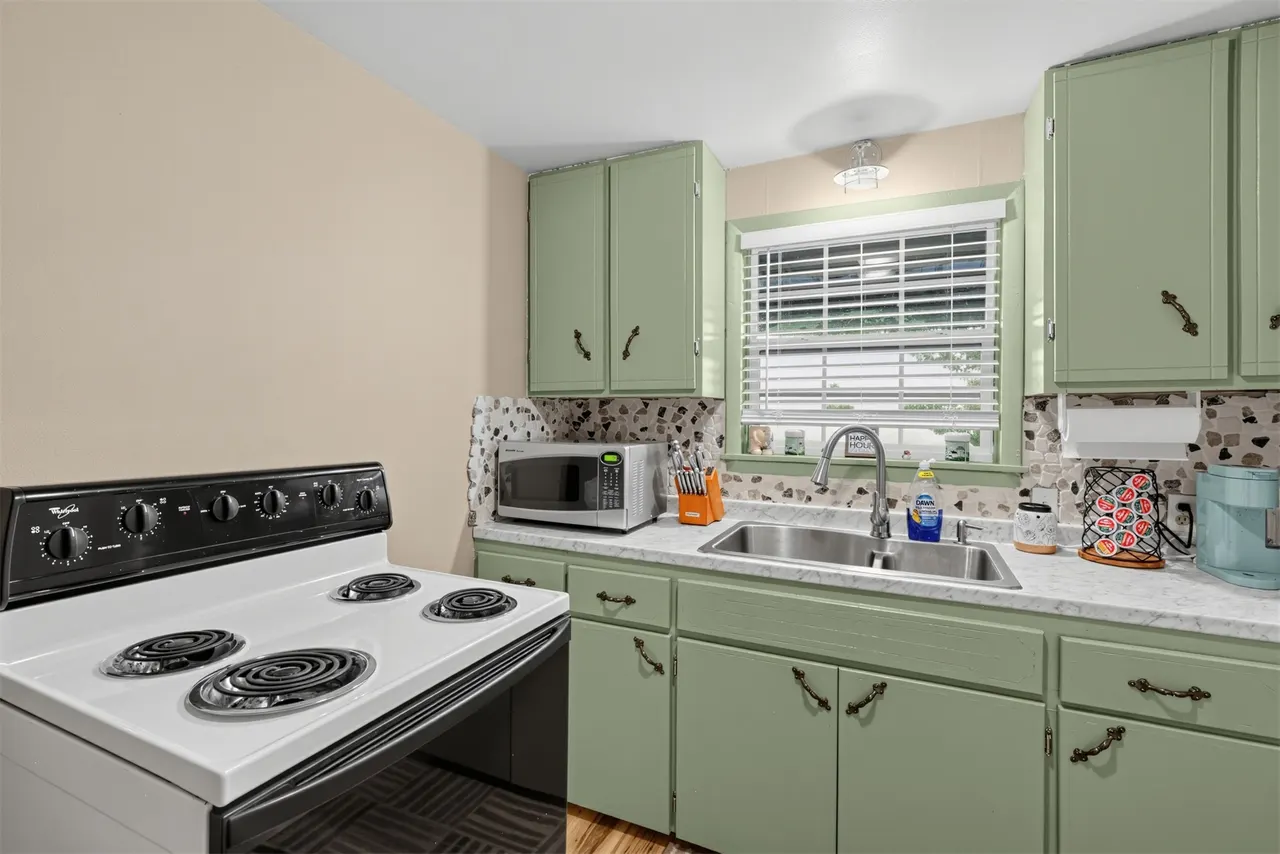 Photo 15 — 453609 Seminole Street, Afton, OK 74331