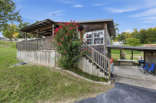 Photo 2 — 453609 Seminole Street, Afton, OK 74331