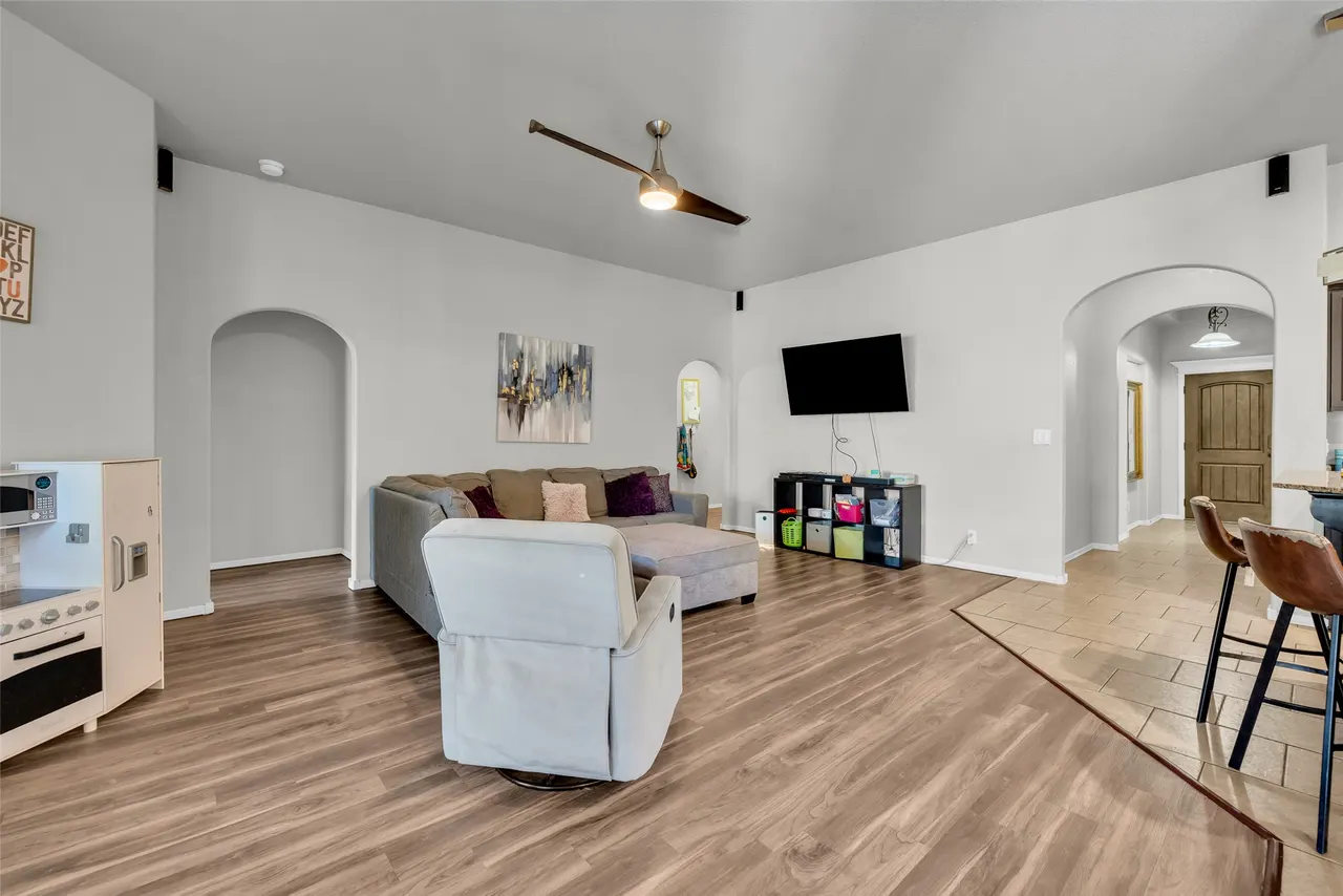 Photo 13 — 1923 E 134th Street S, Bixby, OK 74008