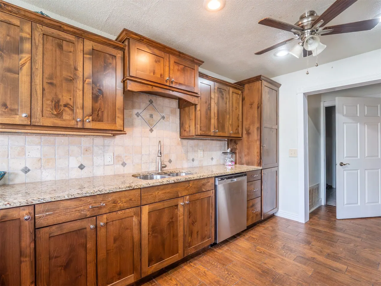 Photo 17 — 909 Fireside Estate, McAlester, OK 74501