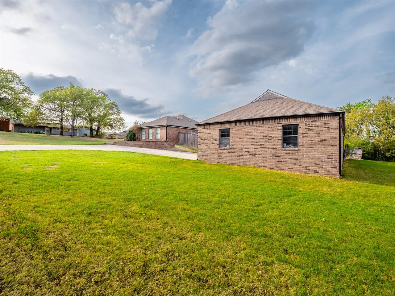 Photo 29 — 909 Fireside Estate, McAlester, OK 74501