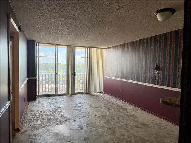 Photo 6 — 1502 S Boulder Avenue 8K, Tulsa, OK 74119