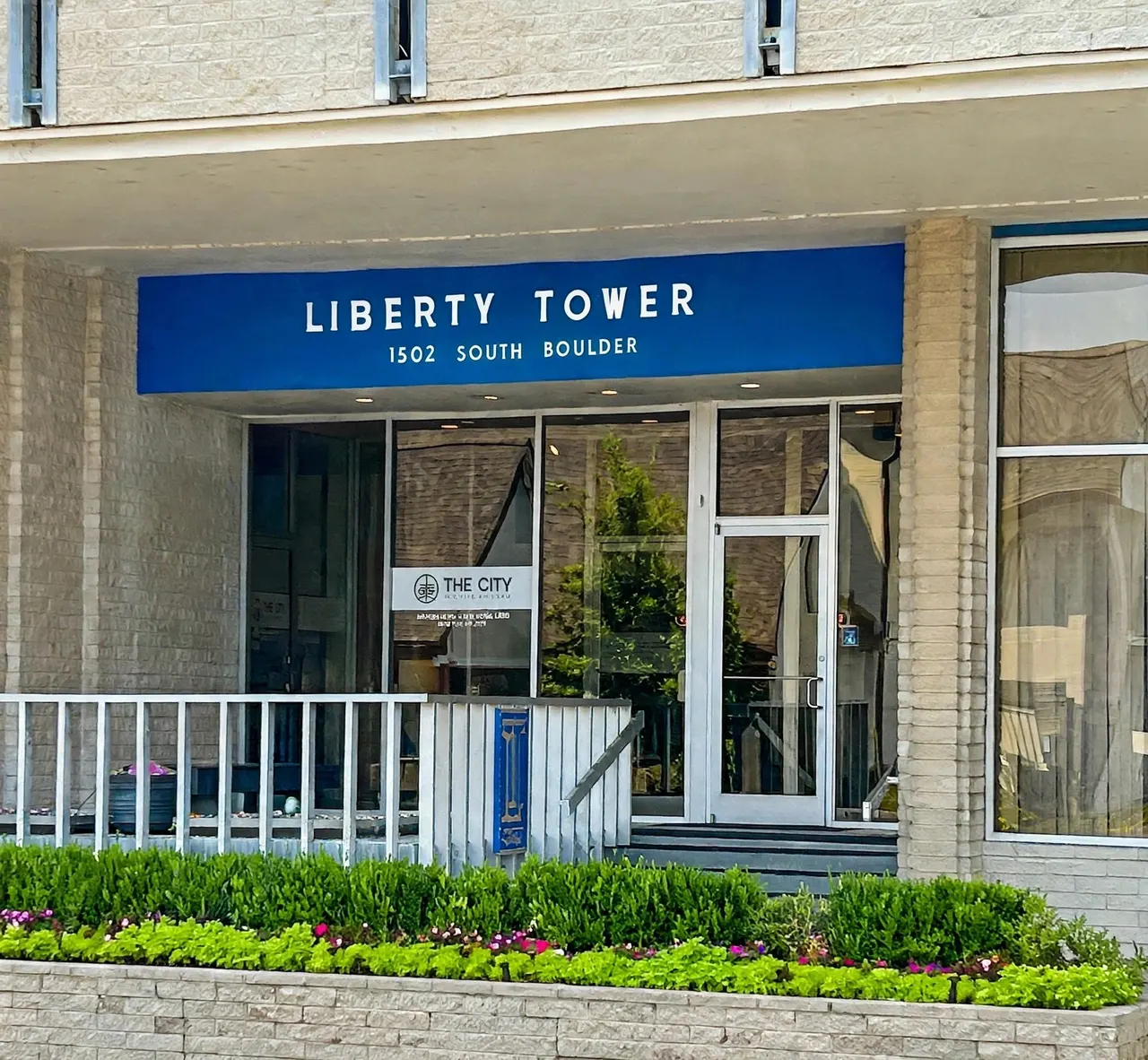 Front exterior — 1502 S Boulder Avenue 8K, Tulsa, OK 74119