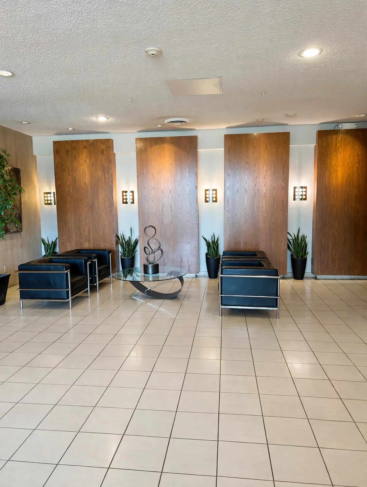 Photo 4 — 1502 S Boulder Avenue 8K, Tulsa, OK 74119