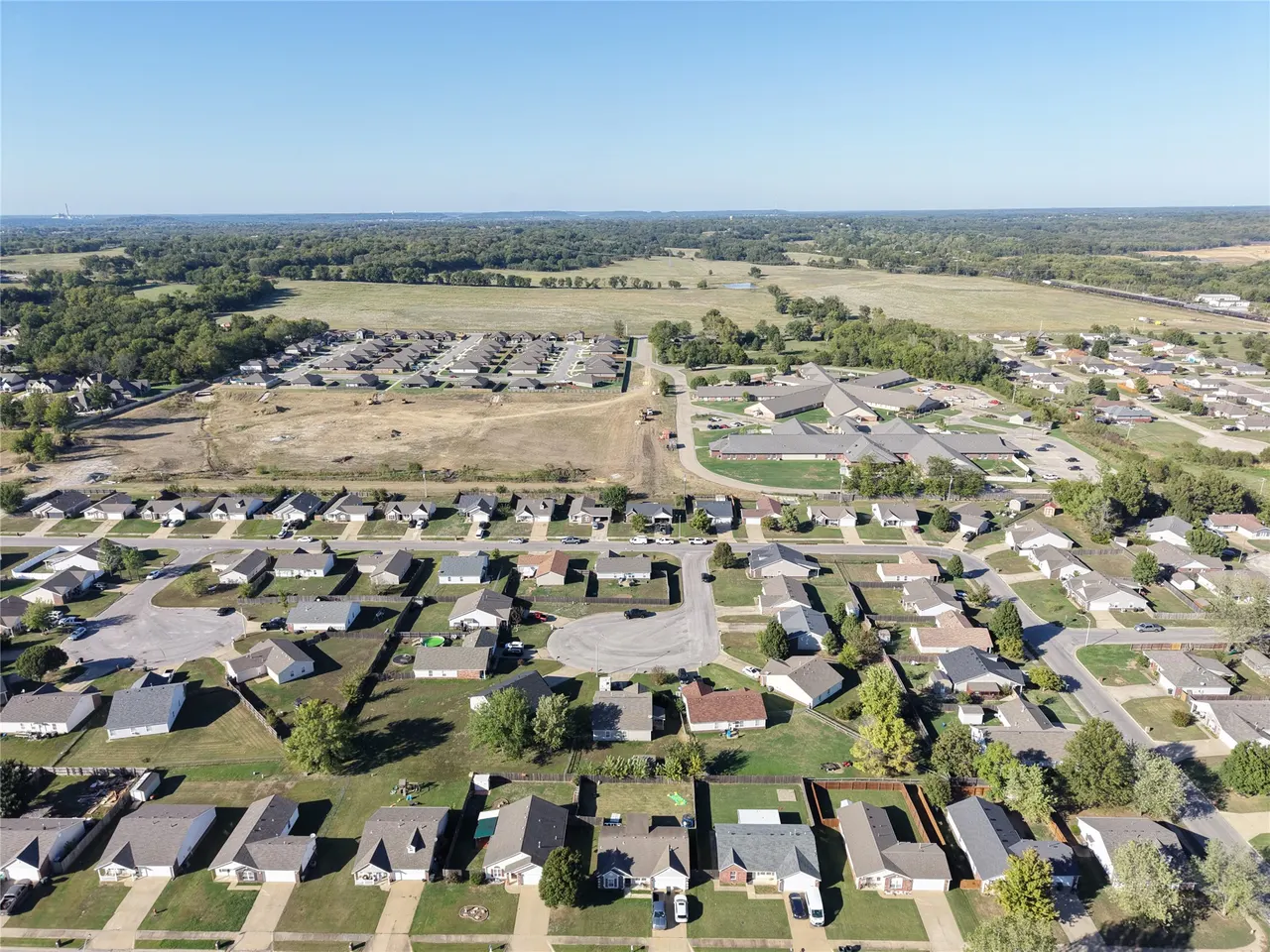 Photo 55 — 2101 Greenbrier Circle, Claremore, OK 74017