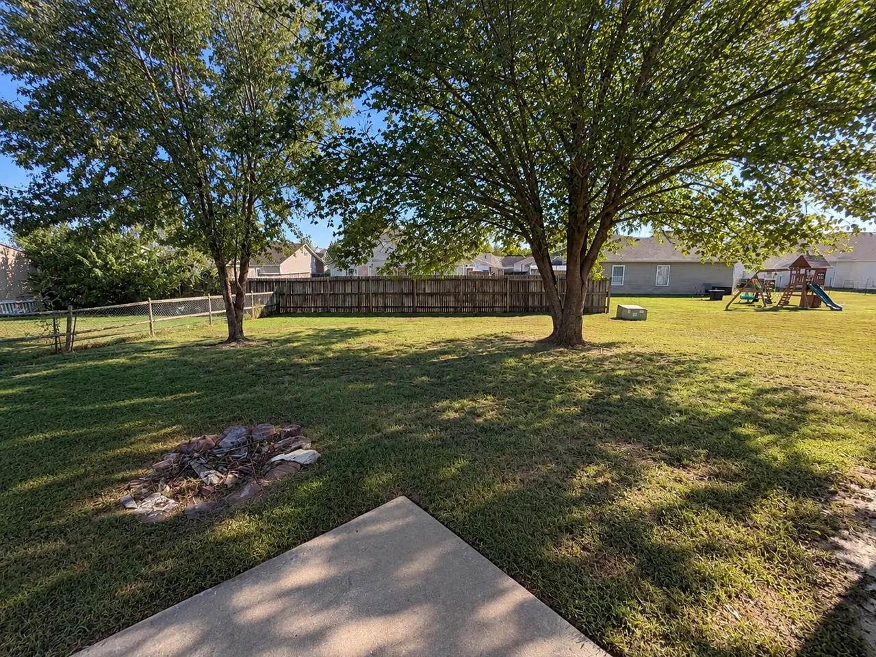 Photo 40 — 2101 Greenbrier Circle, Claremore, OK 74017
