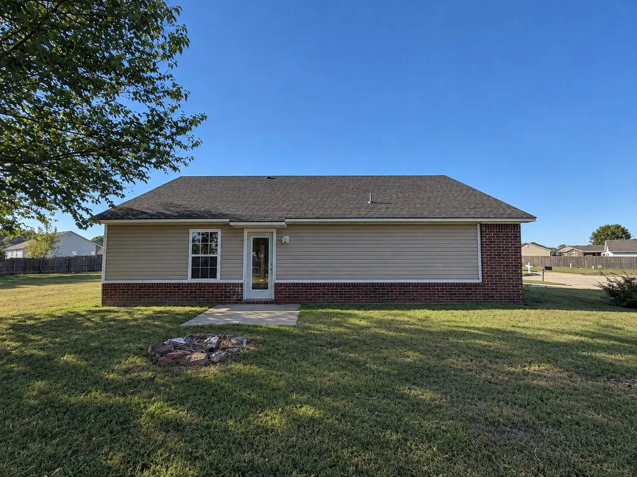 Photo 41 — 2101 Greenbrier Circle, Claremore, OK 74017