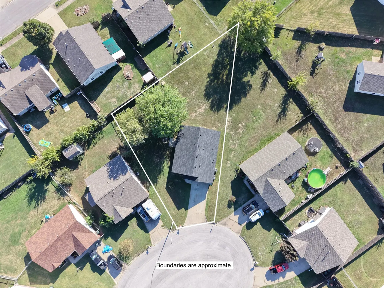 Photo 5 — 2101 Greenbrier Circle, Claremore, OK 74017