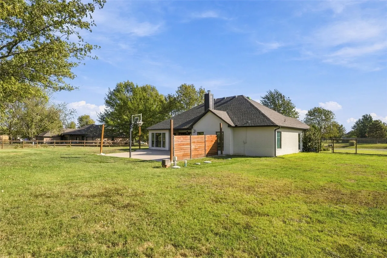 Photo 42 — 11822 150th Avenue E, Collinsville, OK 74021