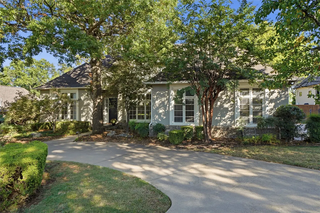 Front exterior — 3661 S Lewis Avenue, Tulsa, OK 74105
