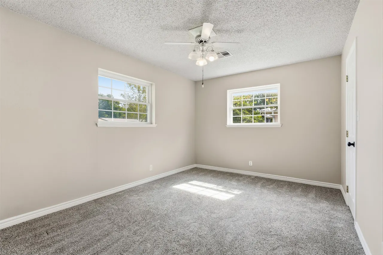 Photo 18 — 809 Pershing Drive W, Ardmore, OK 73401