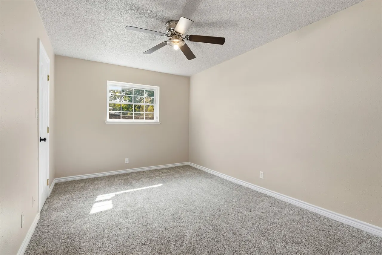 Photo 22 — 809 Pershing Drive W, Ardmore, OK 73401