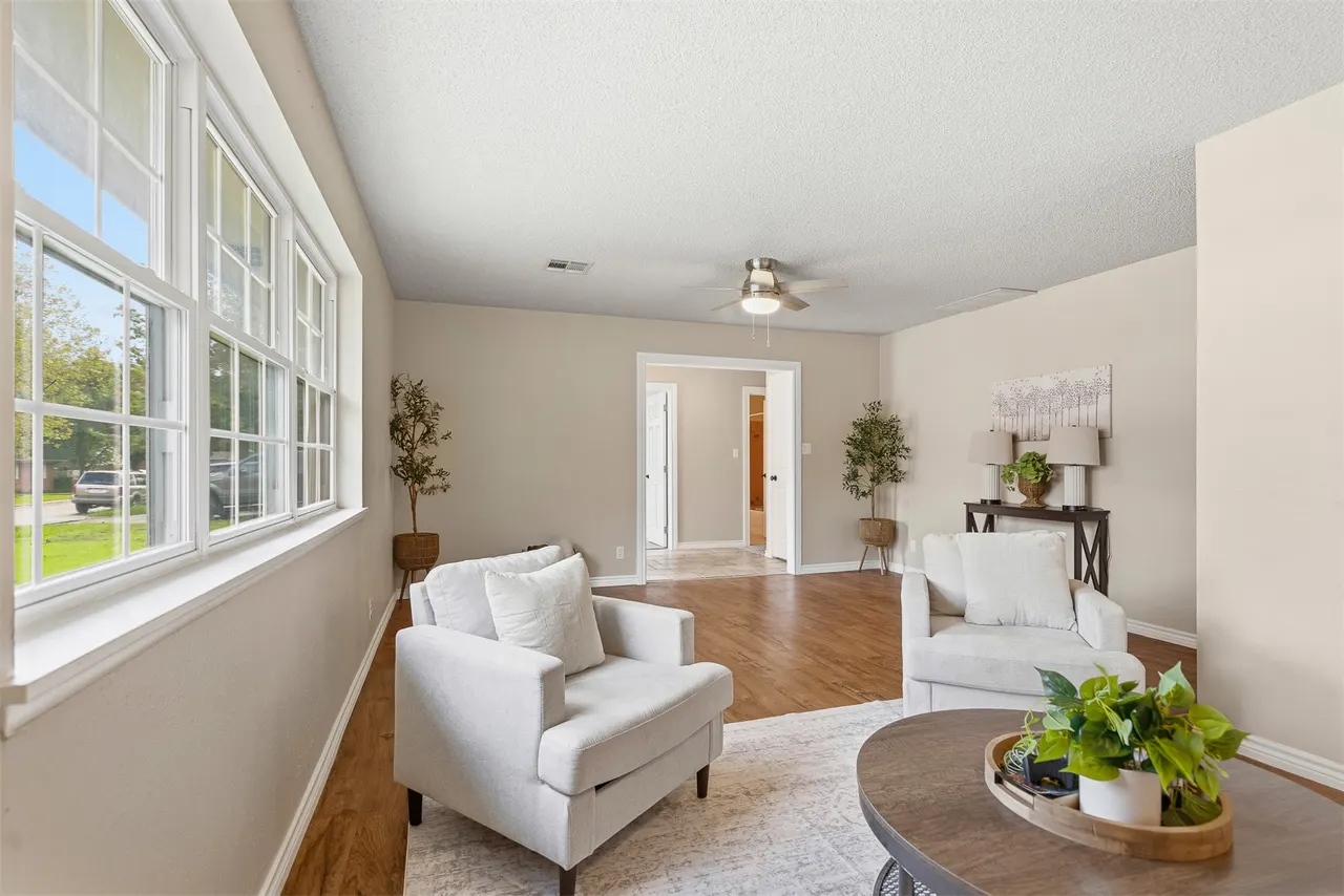 Photo 5 — 809 Pershing Drive W, Ardmore, OK 73401