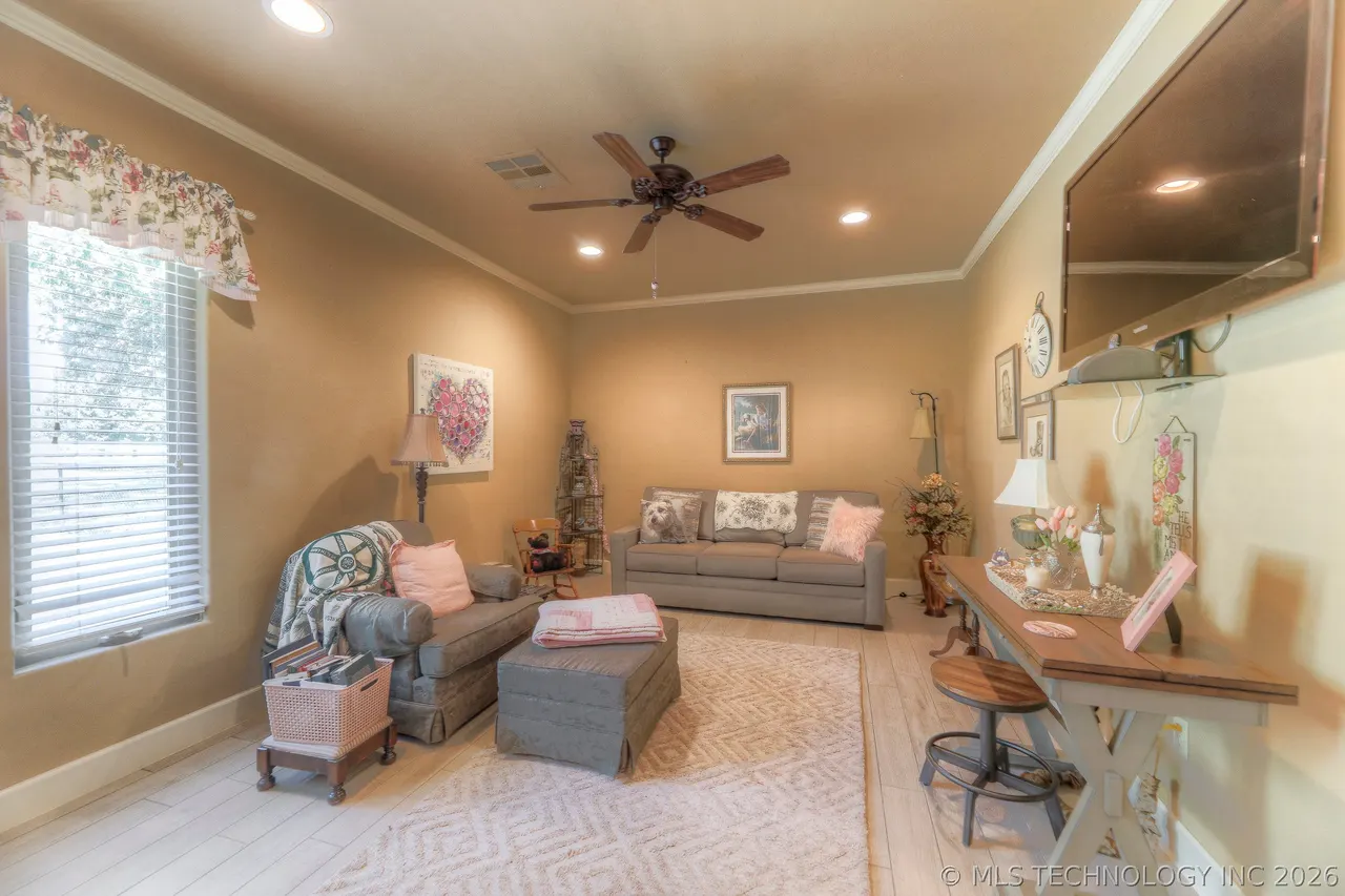 Photo 33 — 3704 Cliff Drive, Sand Springs, OK 74063