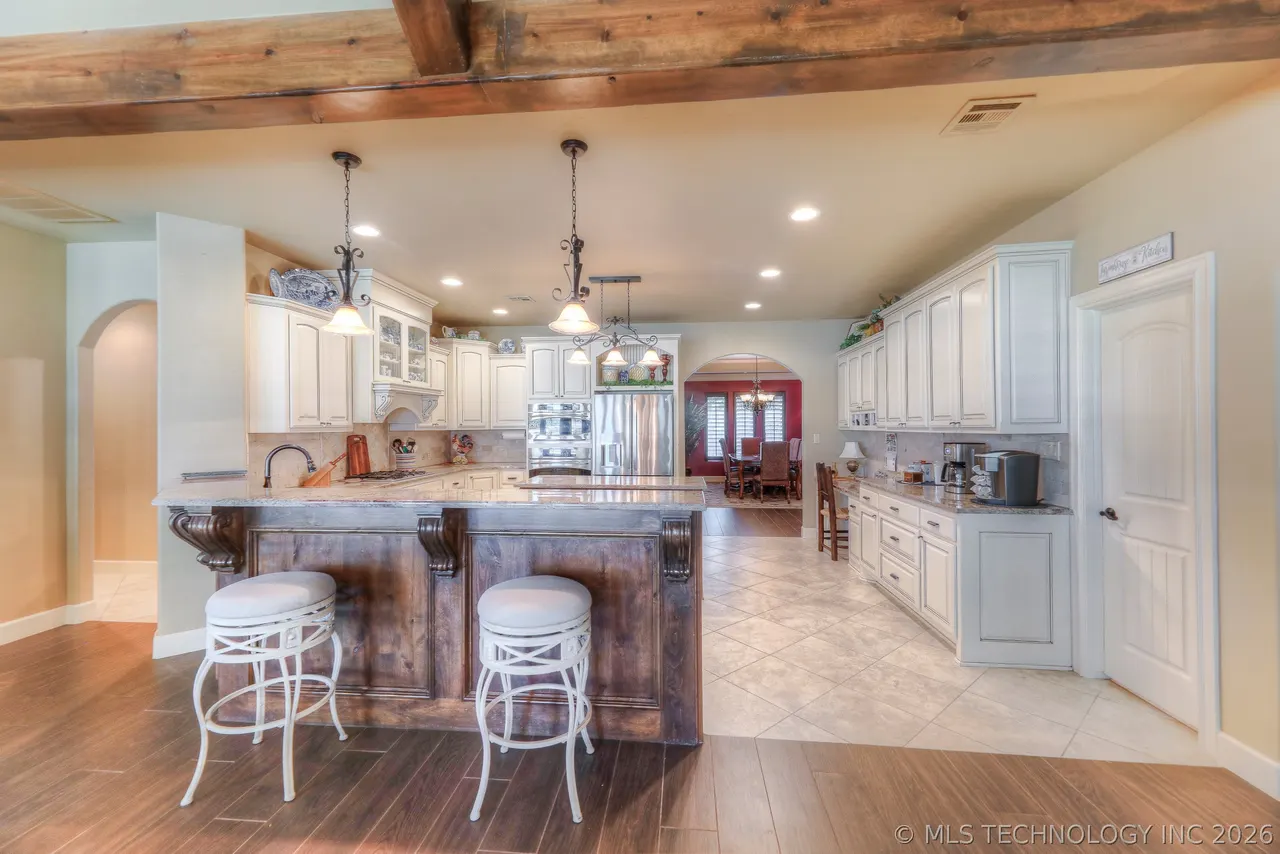 Photo 16 — 3704 Cliff Drive, Sand Springs, OK 74063