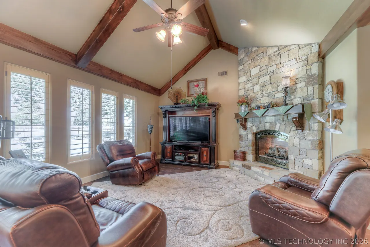 Photo 18 — 3704 Cliff Drive, Sand Springs, OK 74063
