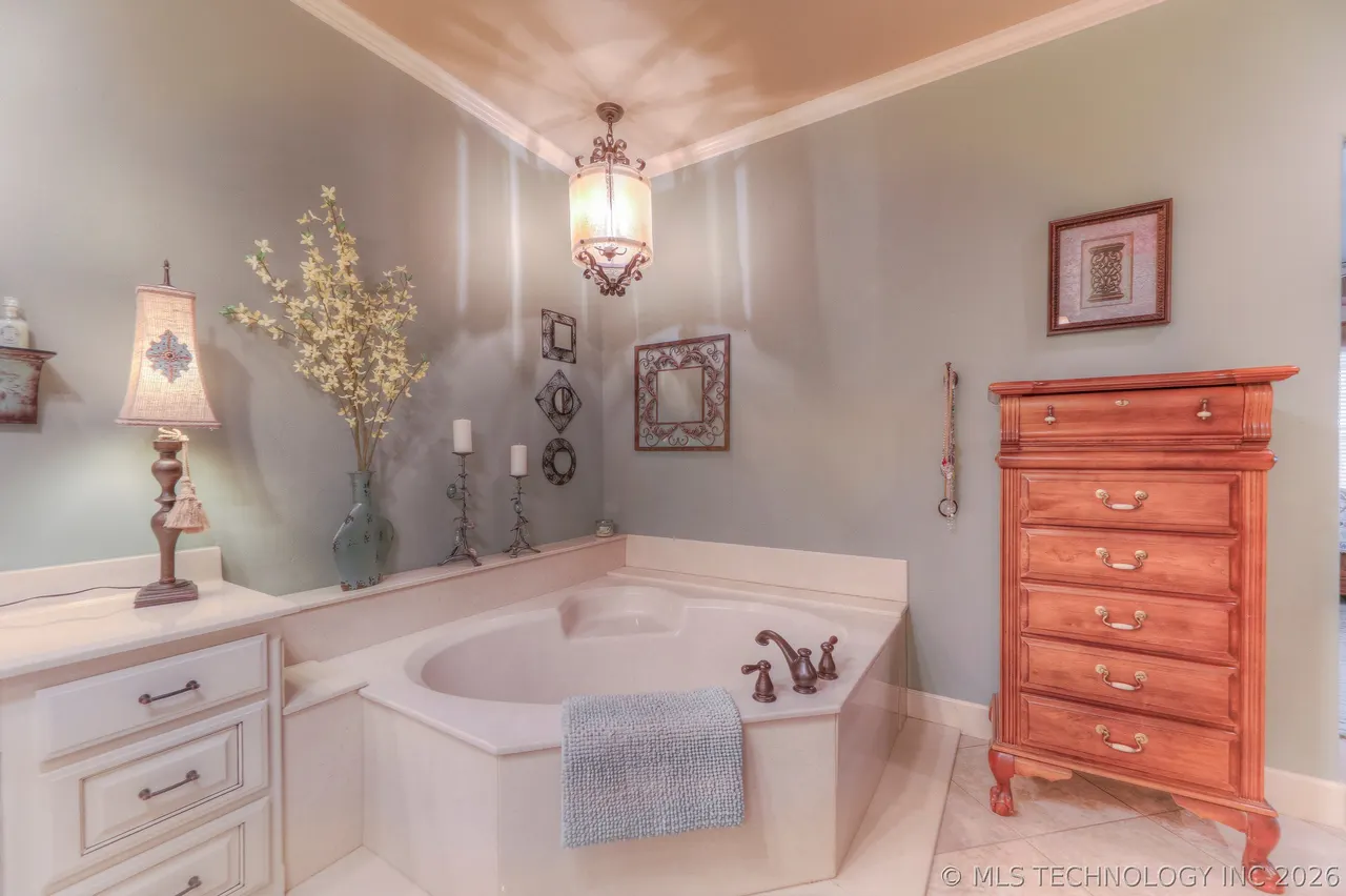 Photo 27 — 3704 Cliff Drive, Sand Springs, OK 74063