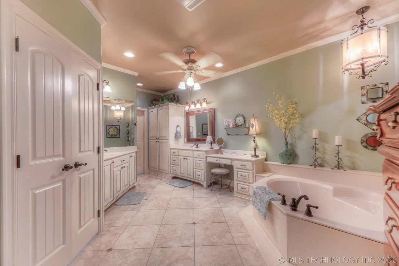 Photo 23 — 3704 Cliff Drive, Sand Springs, OK 74063