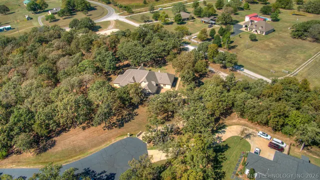 Photo 4 — 3704 Cliff Drive, Sand Springs, OK 74063