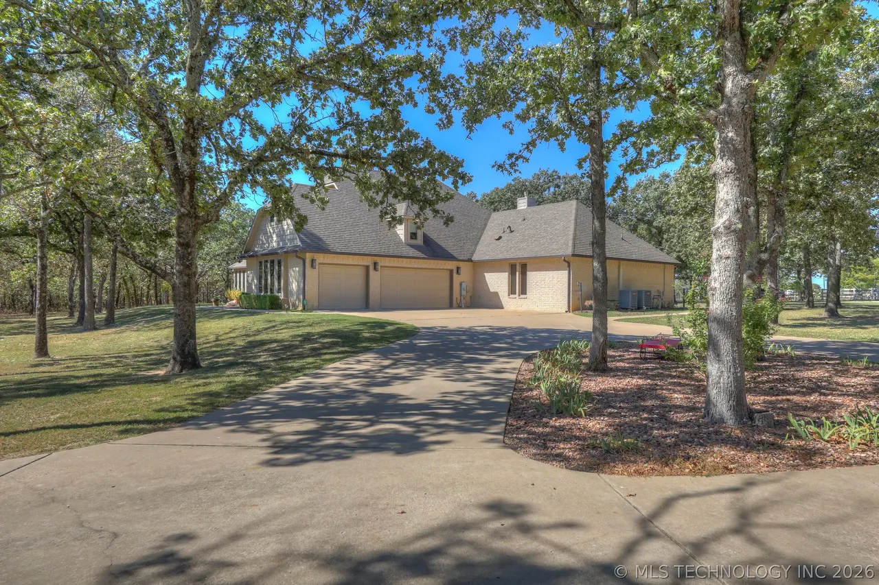 Photo 42 — 3704 Cliff Drive, Sand Springs, OK 74063