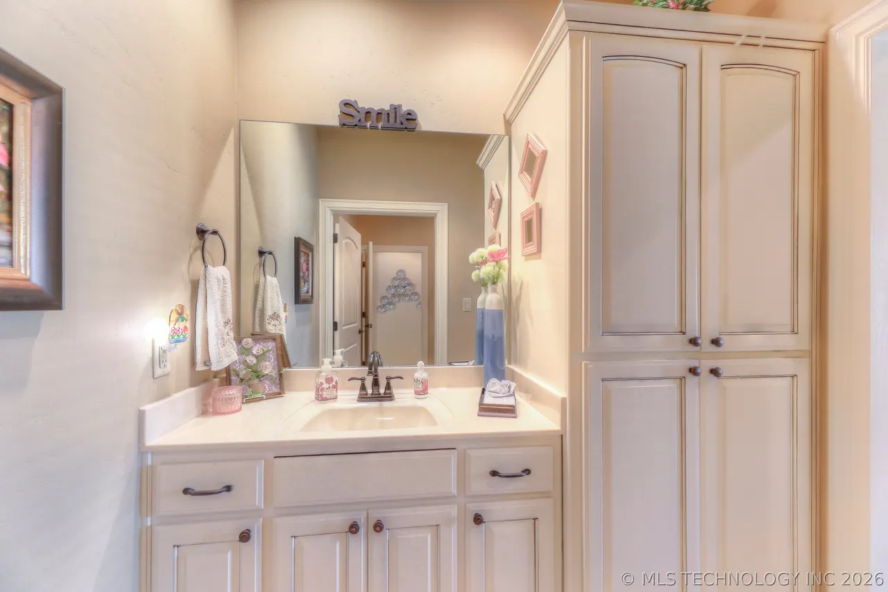 Photo 32 — 3704 Cliff Drive, Sand Springs, OK 74063