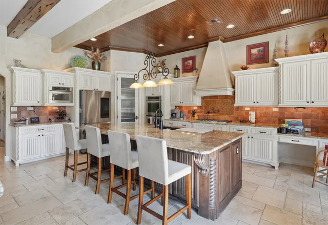 Photo 4 — 6805 Goldfinch Court, Owasso, OK 74055