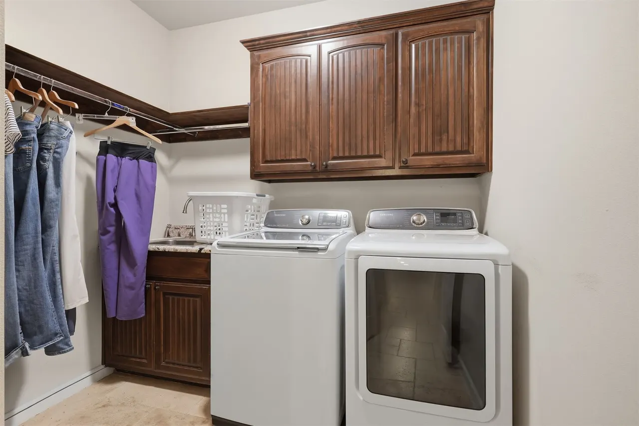 Photo 40 — 6805 Goldfinch Court, Owasso, OK 74055