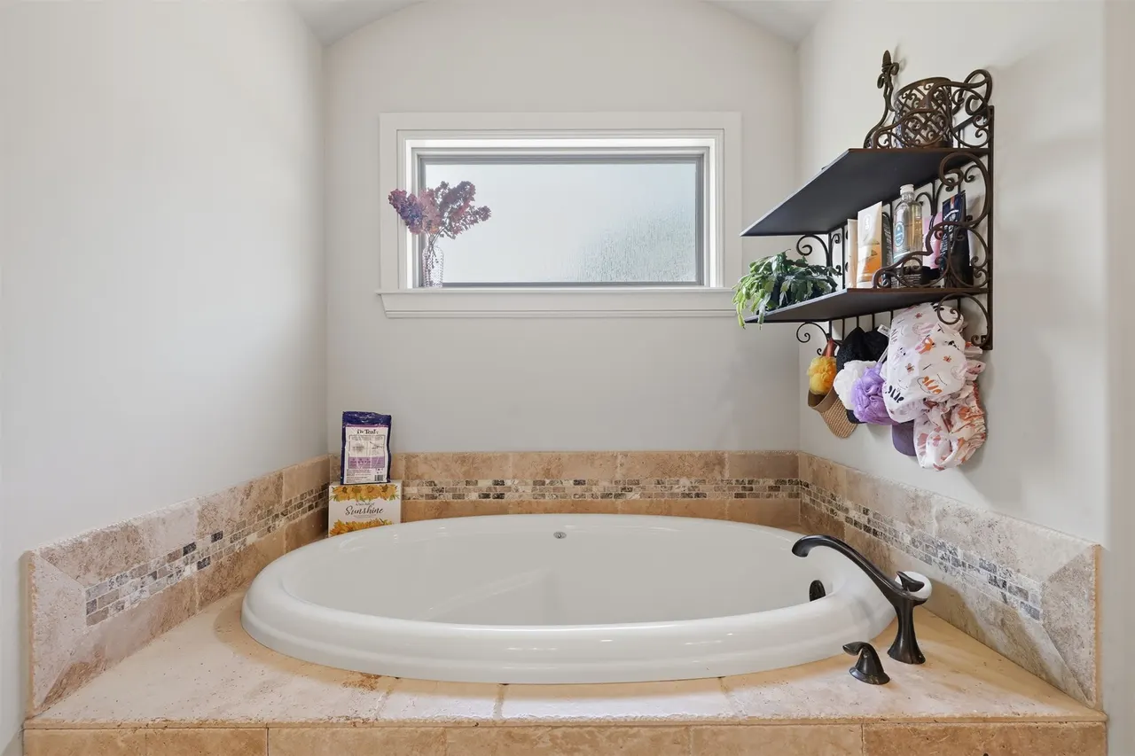 Photo 36 — 6805 Goldfinch Court, Owasso, OK 74055