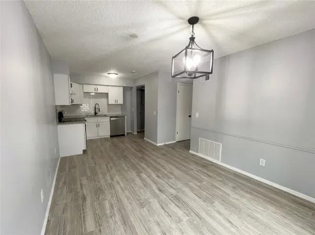 Photo 8 — 6020 NW Expressway 6020, Oklahoma City, OK 73132