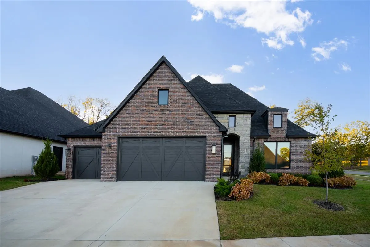 Front exterior — 11308 S Fir Avenue W, Jenks, OK 74037