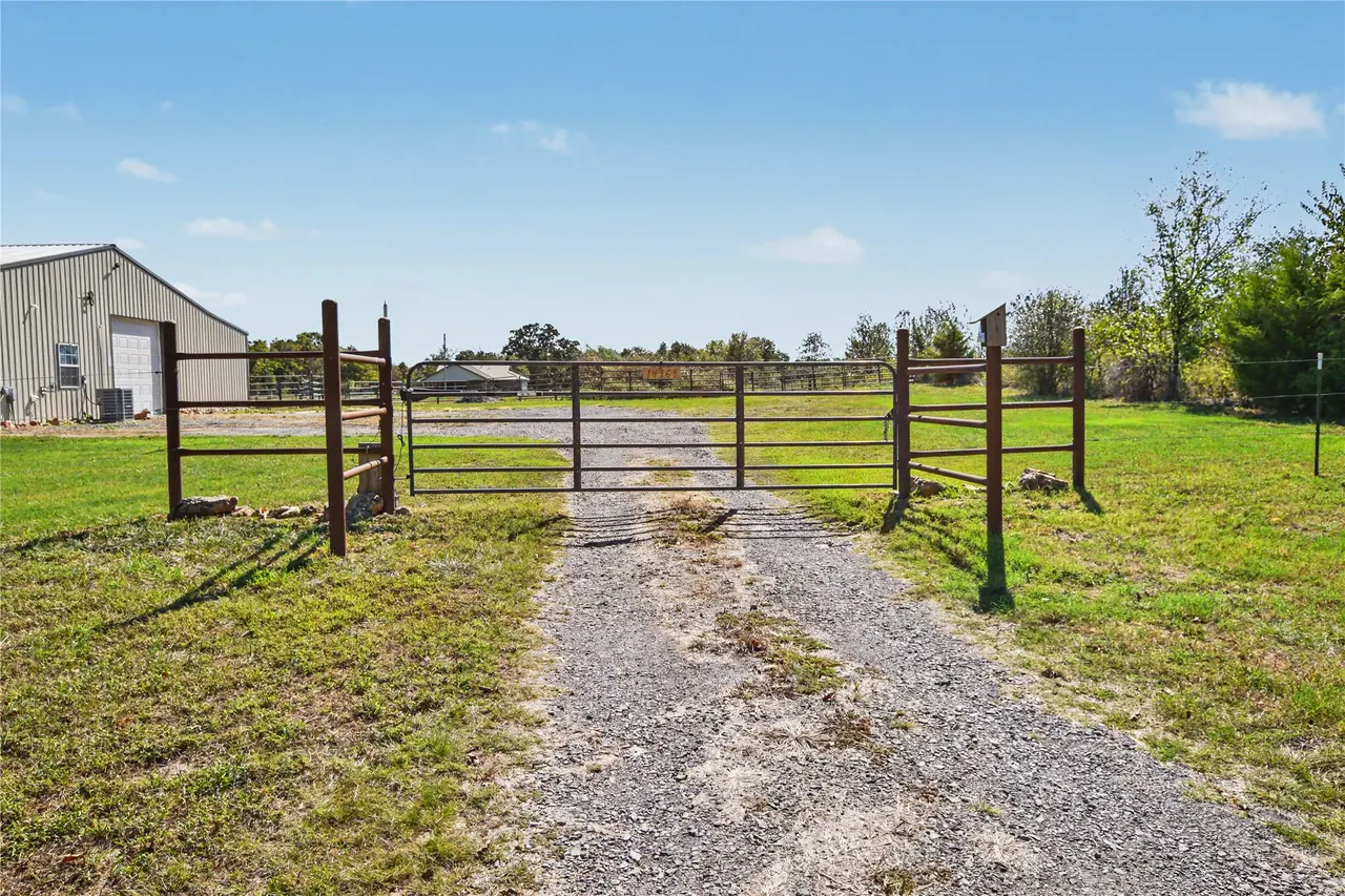 Photo 31 — 14969 W Grandview Road, Tahlequah, OK 74464