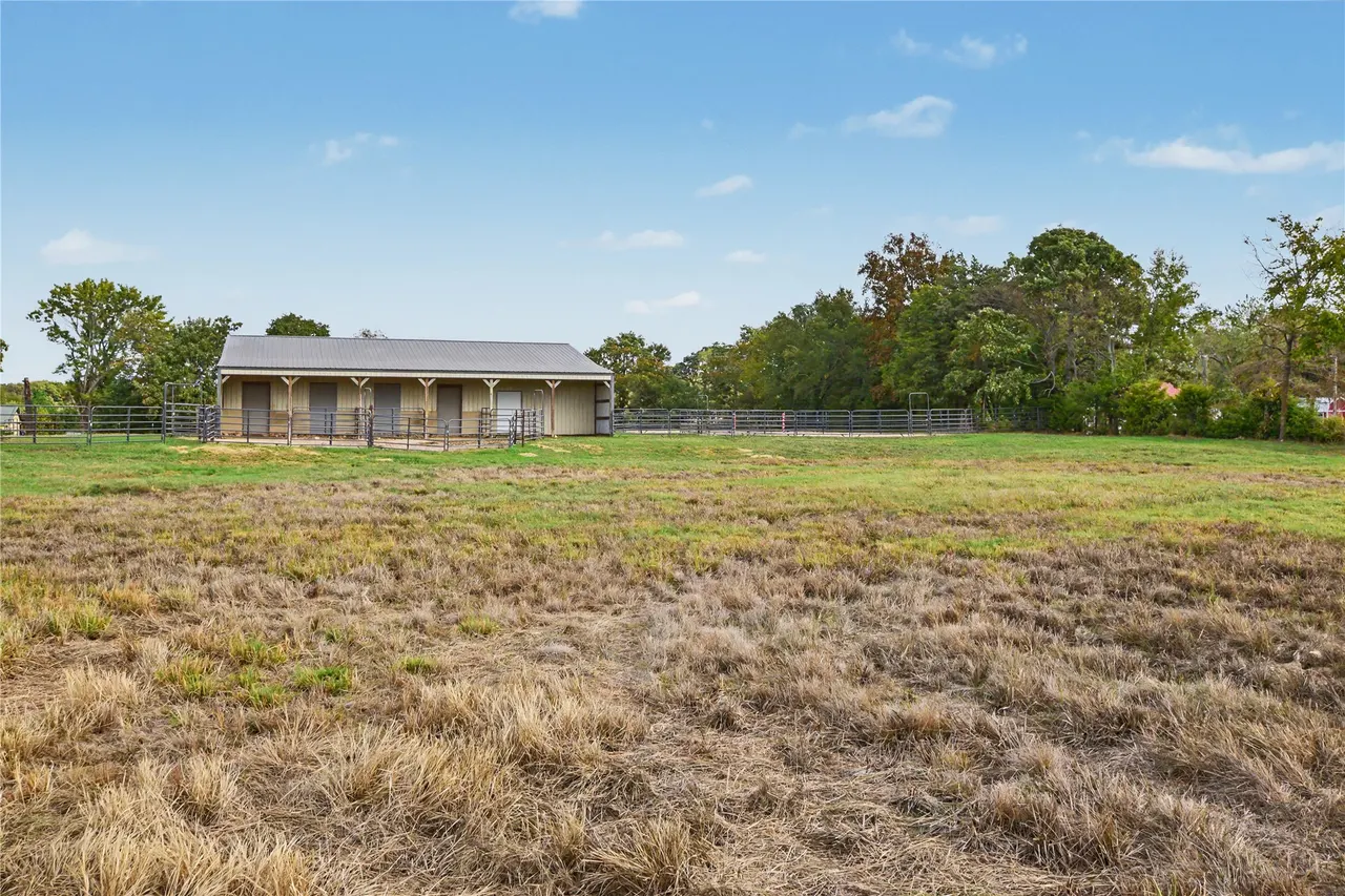 Photo 36 — 14969 W Grandview Road, Tahlequah, OK 74464