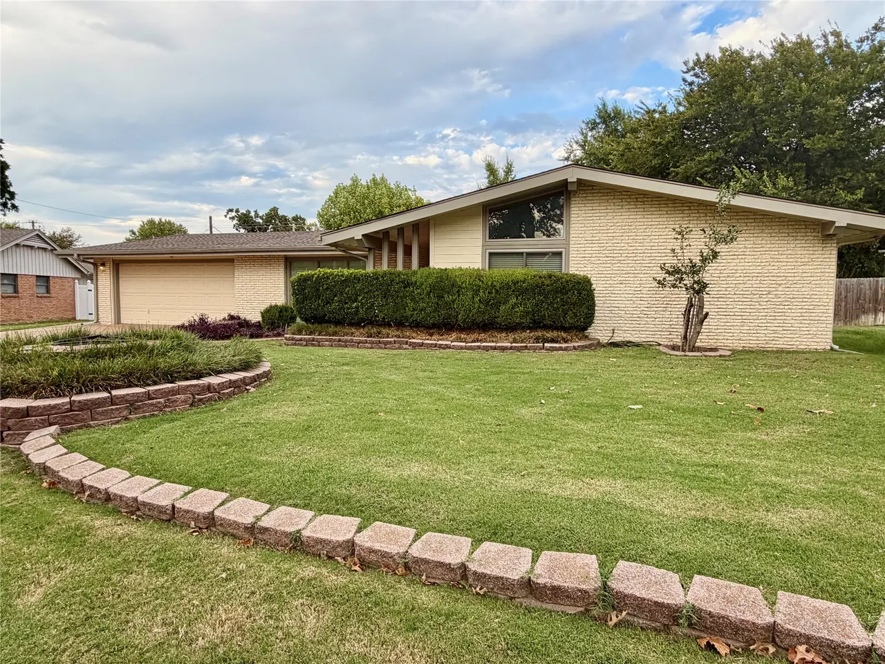 Photo 3 — 3447 E 57th Street S, Tulsa, OK 74135