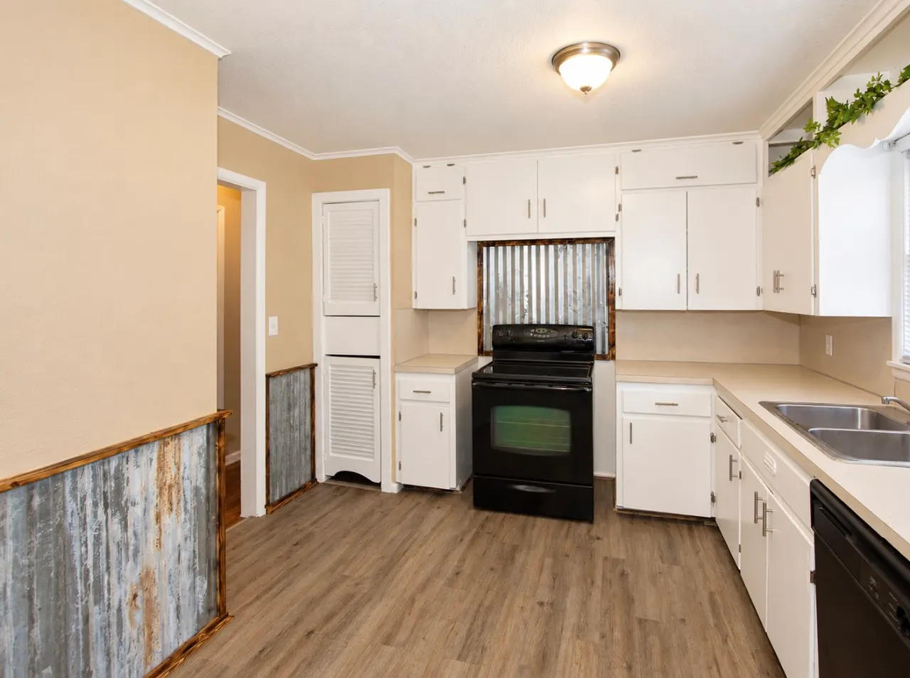 Photo 8 — 8333 E 169th Street S, Bixby, OK 74008