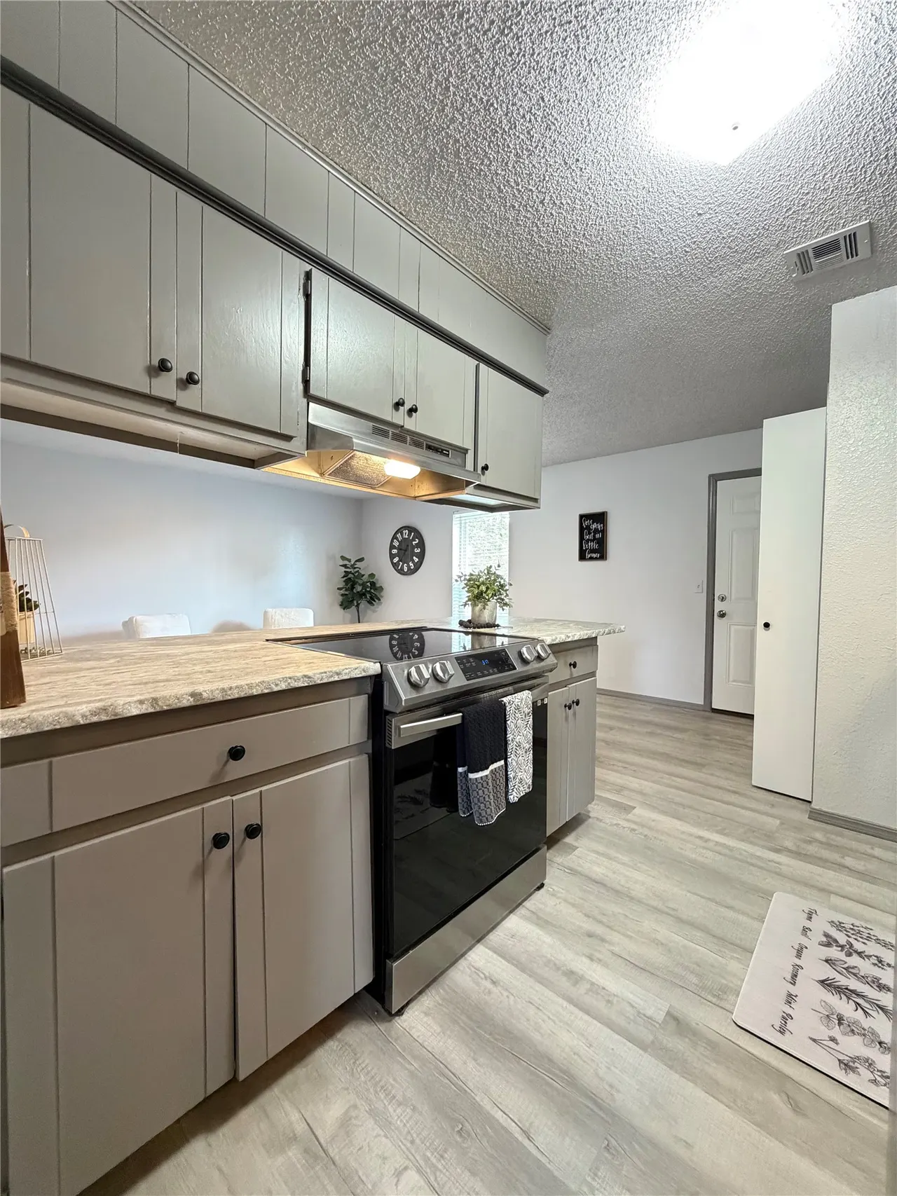 Photo 16 — 1434 Will Rogers Drive, Cushing, OK 74023