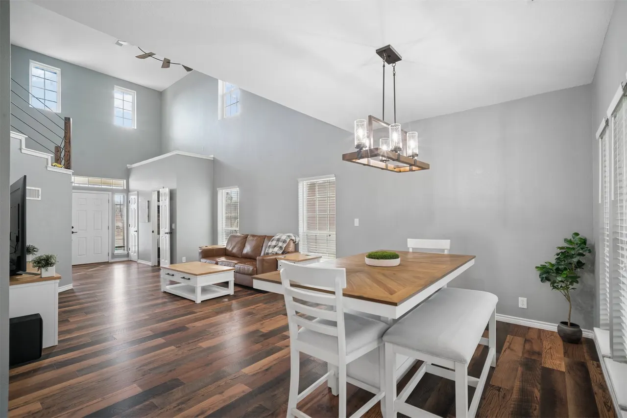 Photo 2 — 3304 N 1st Street, Broken Arrow, OK 74012