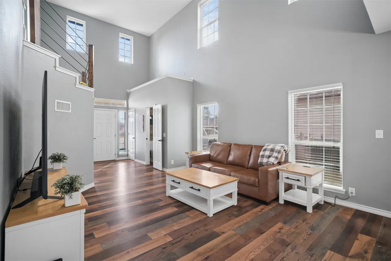 Photo 3 — 3304 N 1st Street, Broken Arrow, OK 74012