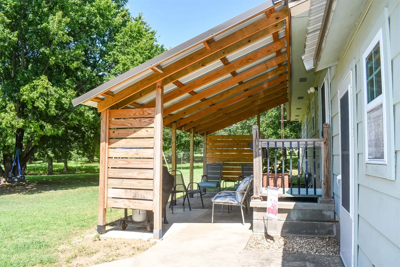Photo 9 — 30115 P 4280 D Drive, Quinton, OK 74561