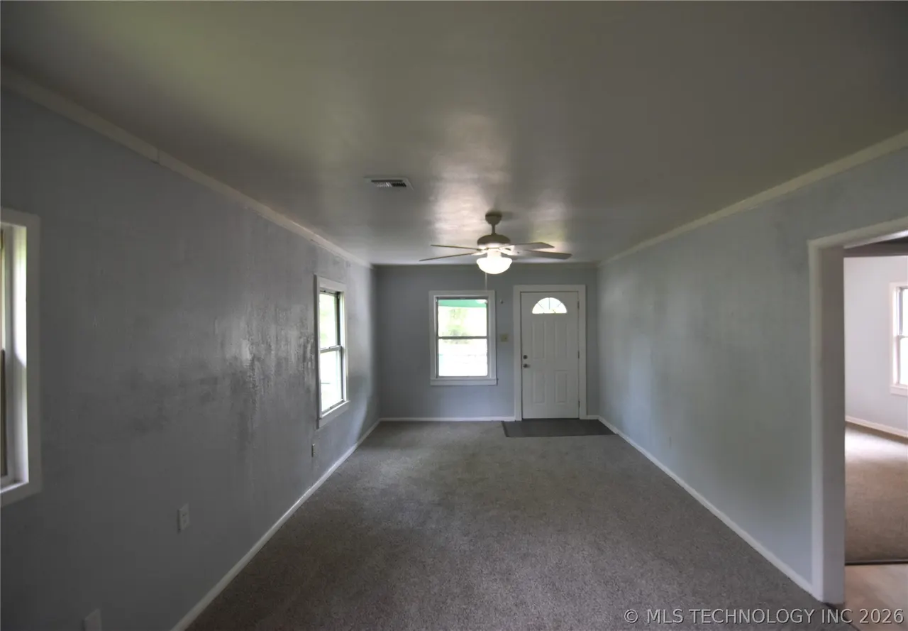 Photo 3 — 813 S Elm Avenue, Bartlesville, OK 74003