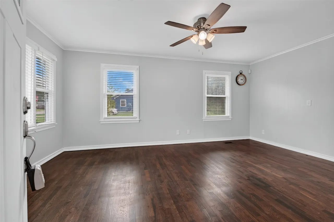 Photo 9 — 215 S P Street, Muskogee, OK 74403