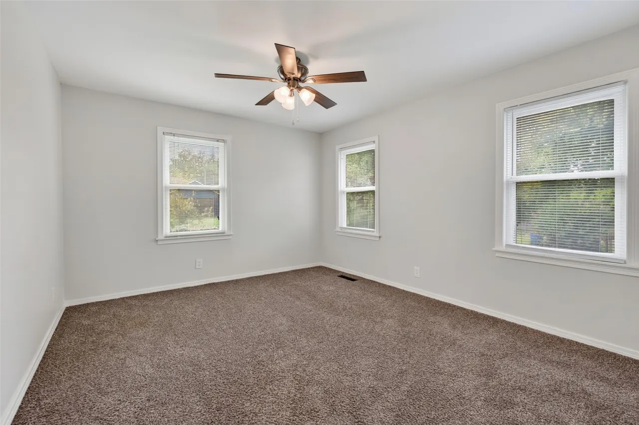 Photo 21 — 215 S P Street, Muskogee, OK 74403