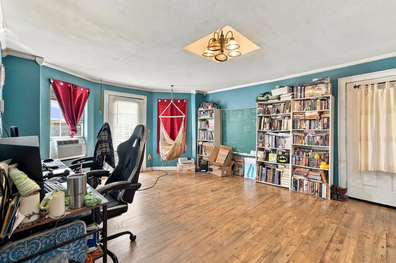 Photo 10 — 502 N Morton Avenue, Okmulgee, OK 74447