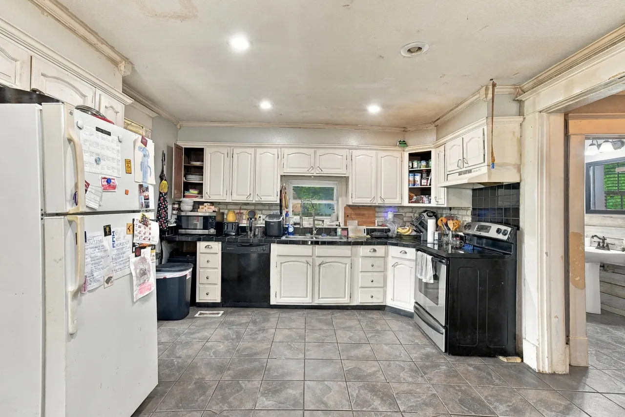 Photo 12 — 502 N Morton Avenue, Okmulgee, OK 74447
