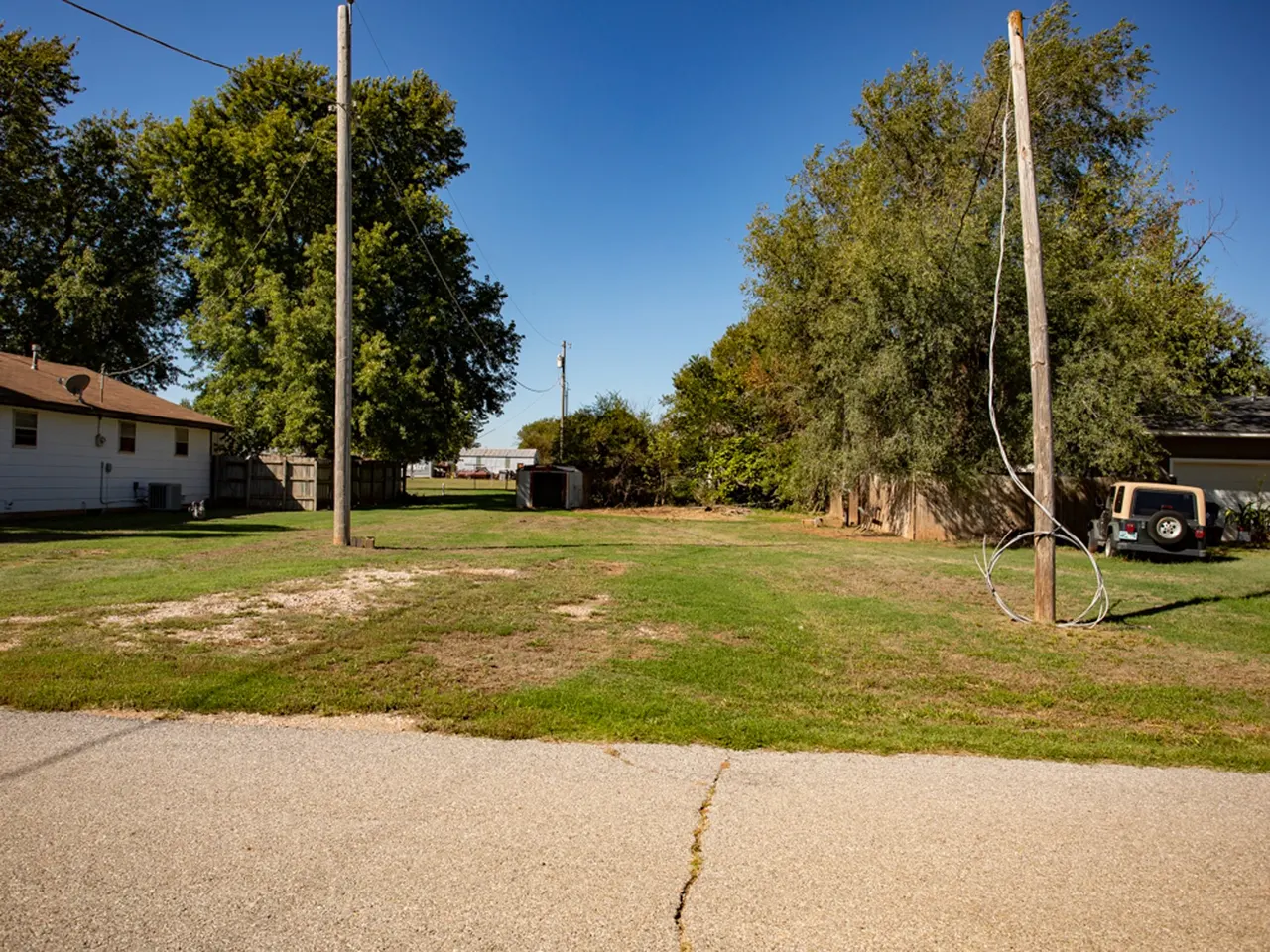 Photo 46 — 208 N 5 th Street, OK 73773