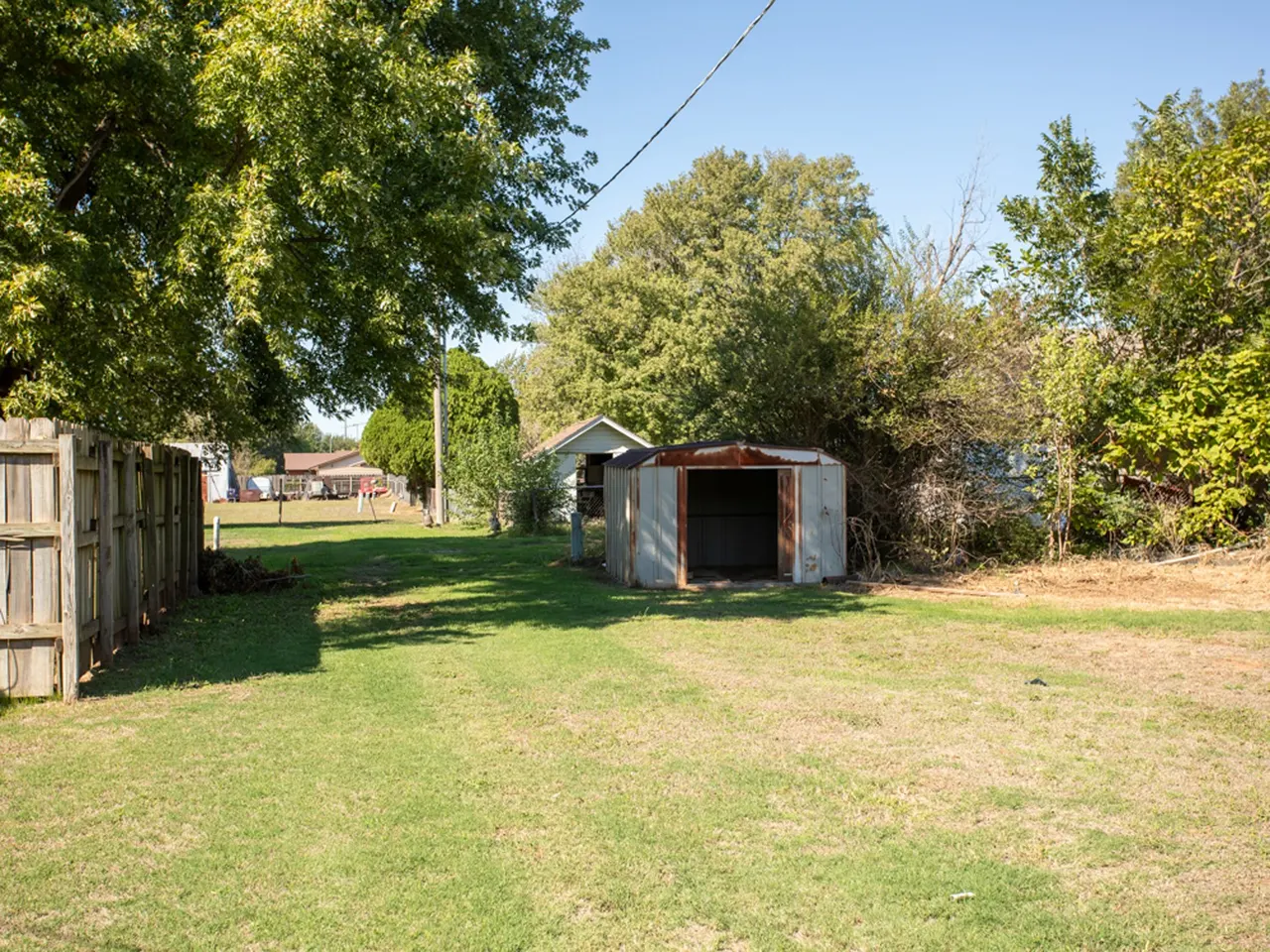 Photo 47 — 208 N 5 th Street, OK 73773