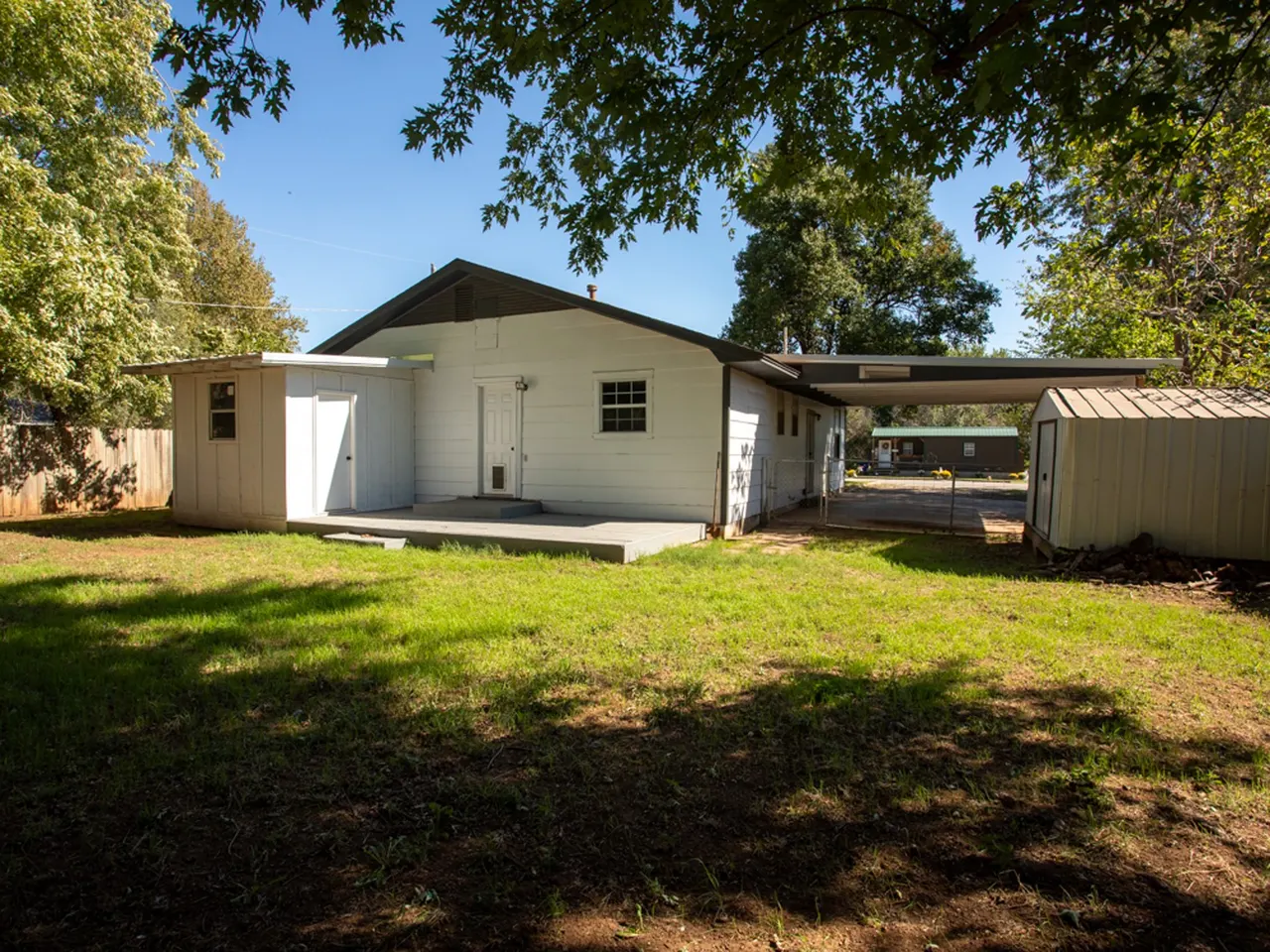 Photo 58 — 208 N 5 th Street, OK 73773