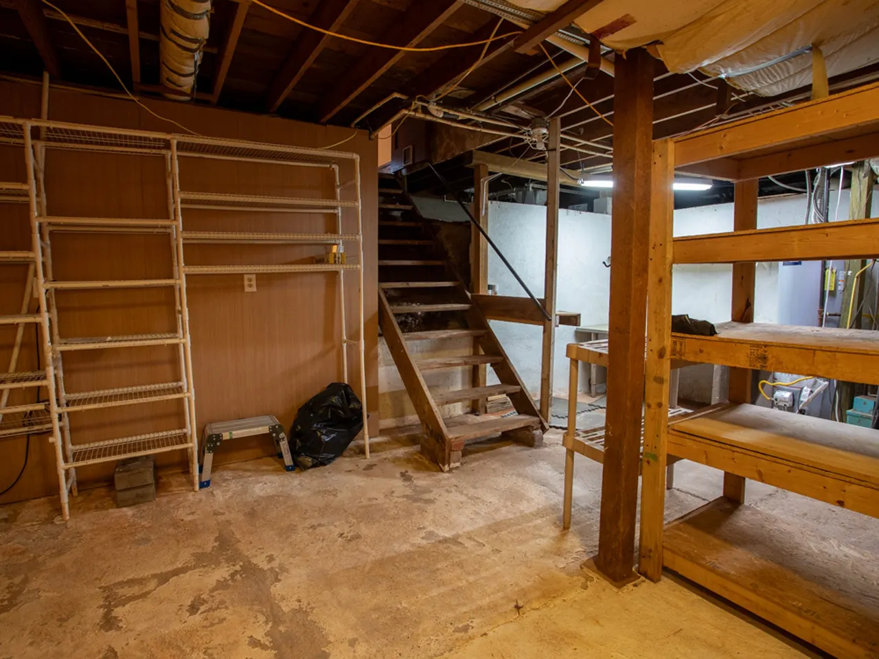 Photo 39 — 208 N 5 th Street, OK 73773