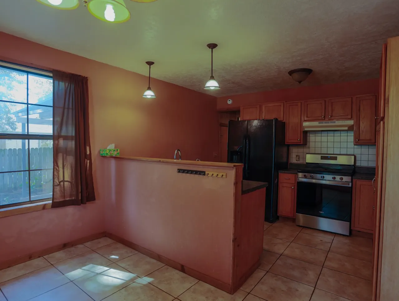 Photo 9 — 208 N 5 th Street, OK 73773