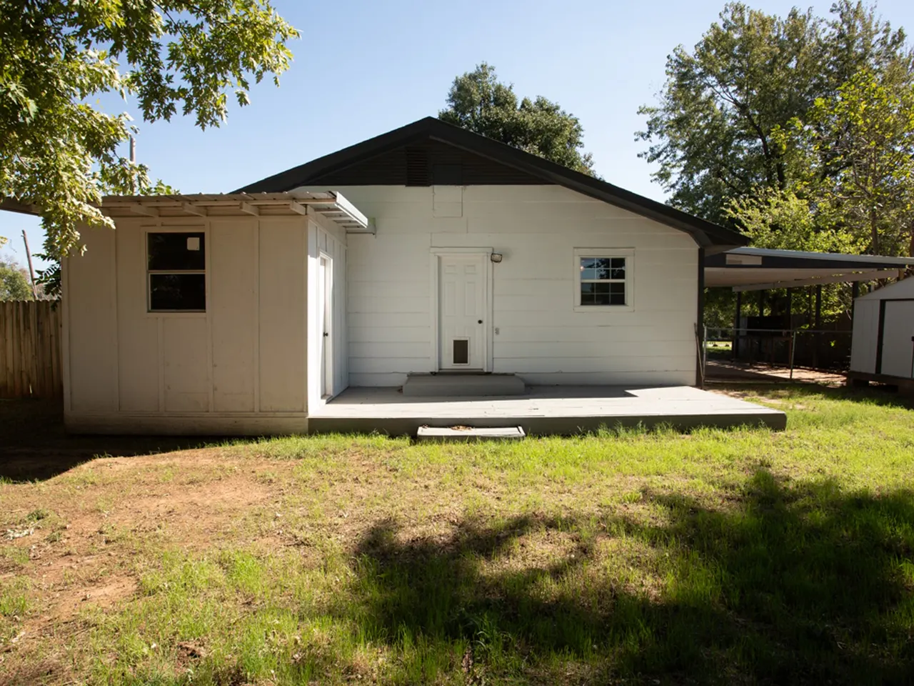 Photo 61 — 208 N 5 th Street, OK 73773